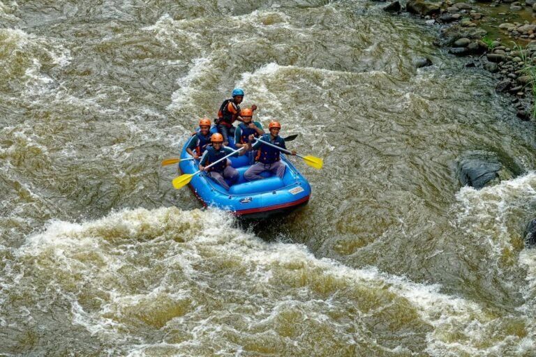 Wisata Arung Jeram Banjarnegara